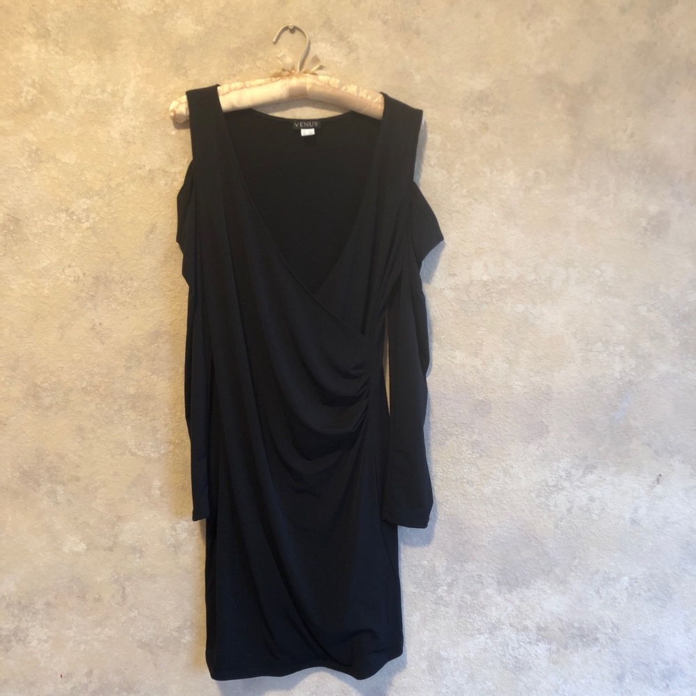 VENUS Cold-Shoulder Black Dress